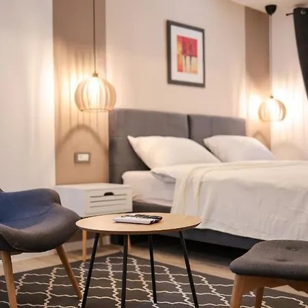 Sanchi-bossa Apartman *