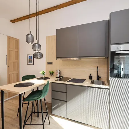 Sanchi-bossa * Zadar